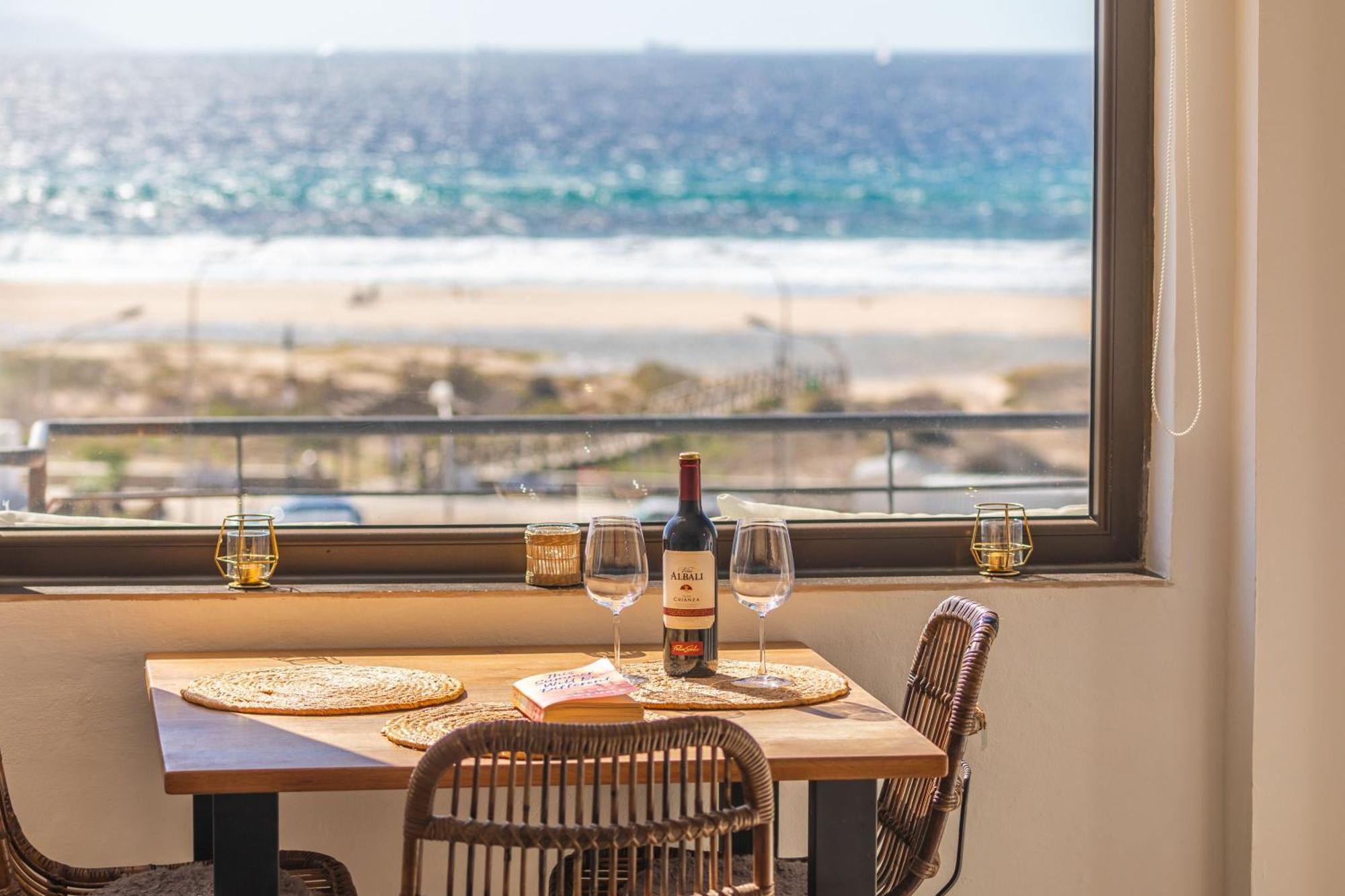 טריפה Los Lances Beach Apartments מראה חיצוני תמונה