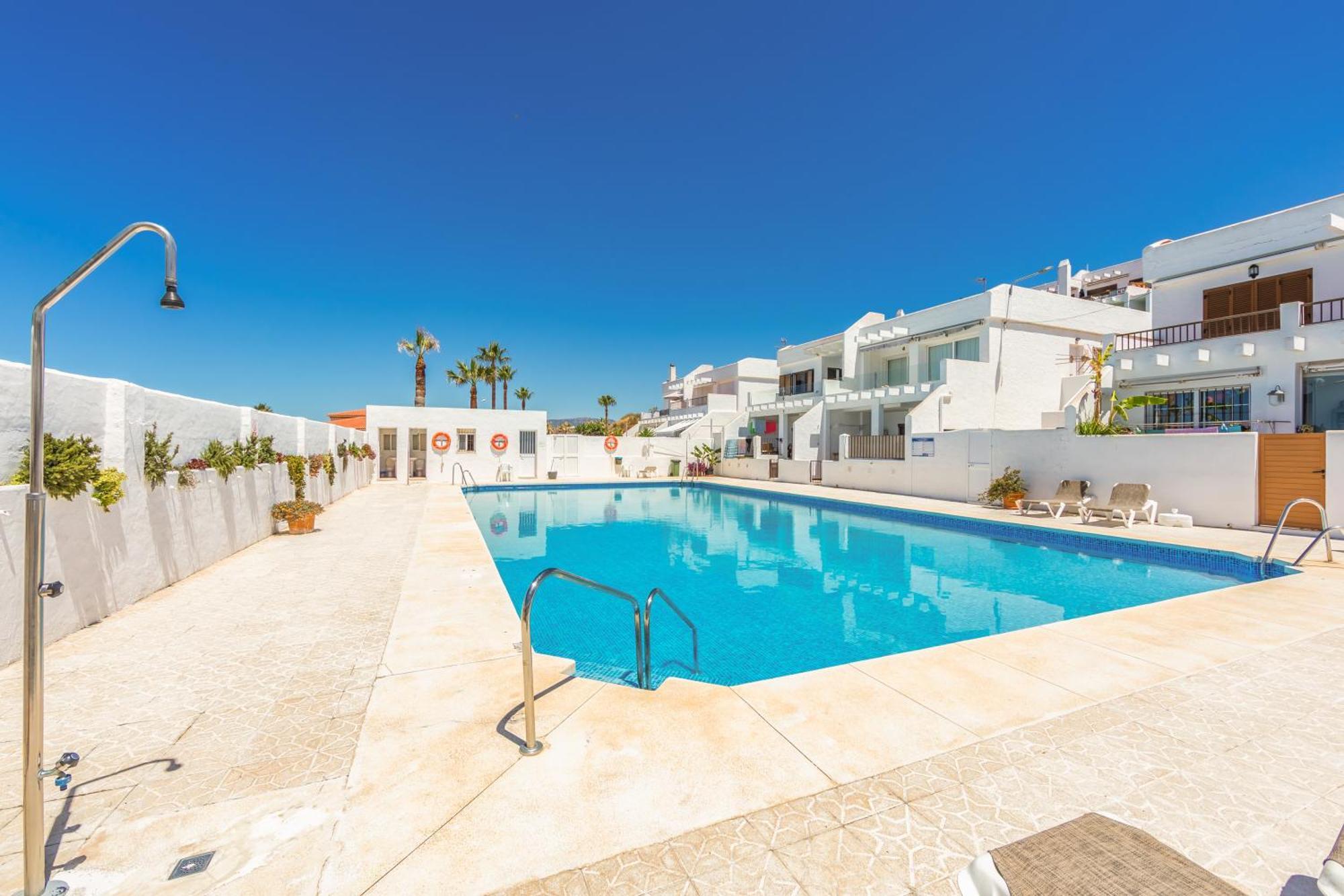 טריפה Los Lances Beach Apartments מראה חיצוני תמונה