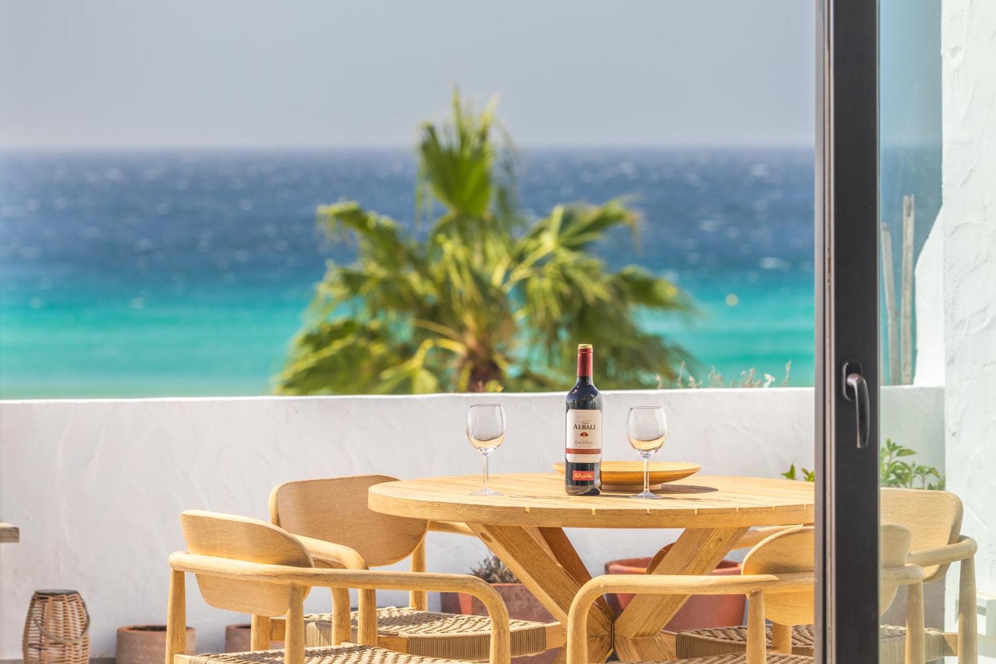 טריפה Los Lances Beach Apartments מראה חיצוני תמונה